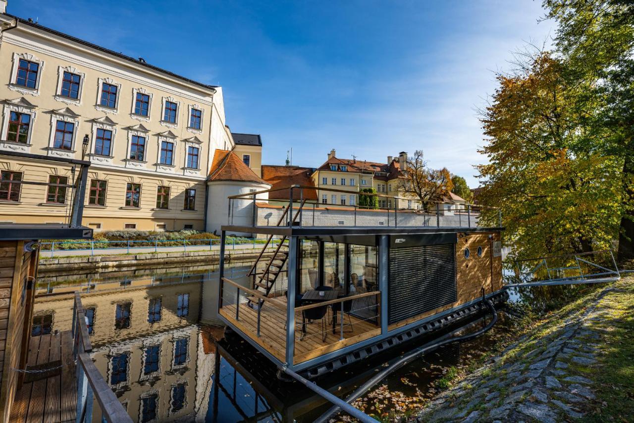 Rezidence Malse - Unikatni Apartmany Na Vode Ceske Budejovice Extérieur photo